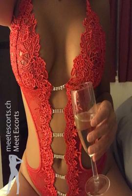 Zarte Mia  Escort Gstaad